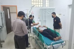 Warga Sintang terjerat tali layangan di Sanggau