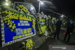 Rumah duka Hilmi Aminuddin