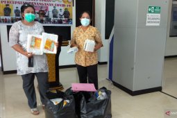 Gugus Tugas Kota Sorong salurkan APD kepada seluruh puskesmas