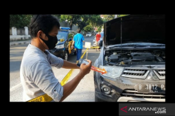 Polisi dalami target pelaku ledakan yang menimpa mobil mewah di Menteng