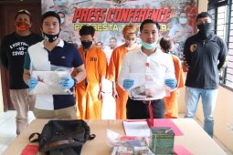 Tiga pencuri diancam tujuh tahun penjara