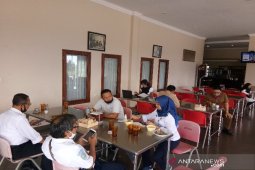 Antisipasi COVID-19, rumah makan Siang Malam Sipirok terapkan protokol kesehatan