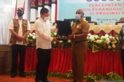 Dominggus : Papua Barat masih butuh dokter spesialis tangani COVID-19