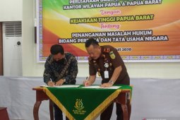 Kejati Papua Barat dampingi Perum Bulog jaga stabilitas pangan