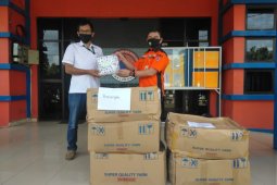 Adaro serahkan 36 ribu masker kepada BPBD Balangan