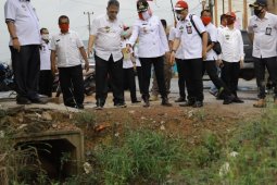 Pemkab Tulangbawang lebarkan Jalan Ethanol