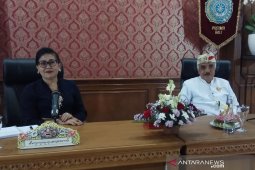 Suastini Koster minta perempuan Bali aktif dalam tatanan sosial-budaya