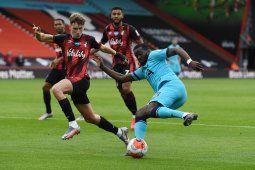 Tahan imbang Tottenham, Bournemouth petik poin  perdana sejak pandemi