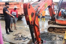 Pemkab Tanah Bumbu maksimalkan penanganan drainase di Jalan Transmigrasi