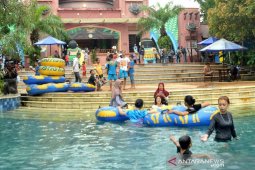 Menyongsong harapan di ujung pandemi