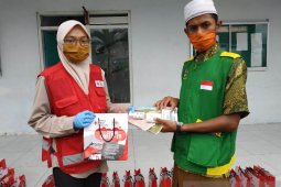 Sambangi pesantren, PMI Banyuwangi sosialisasikan AKB