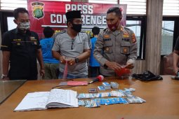 Polisi dan wartawan gadungan diringkus