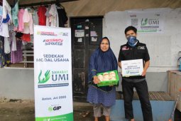 ACT Maluku beri sedekah modal usaha 45 pedagang kecil di Ambon
