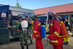 Kodim 1008/Tanjung gandeng KPH Tabalong lakukan  penyemprotan disinfektan