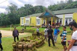 Pertamina gelar operasi pasar elpiji subsidi di kawasan perbatasan Sajingan