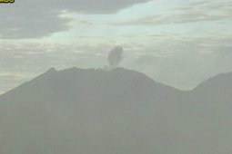 Status Gunung Raung meningkat jadi waspada