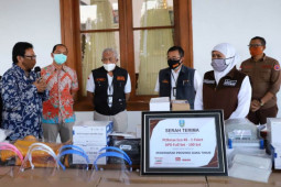 RSJ Menur terima bantuan alat pemeriksaan hasil tes usap