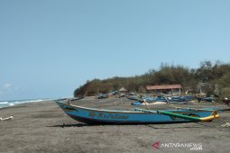 Pengunjung pantai meninggal terhempas perahu diterjang ombak
