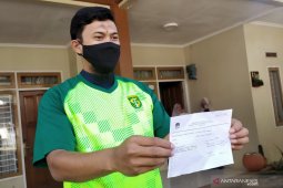 Ketua KPU datangi kediaman kiper Persib lakukan coklit Pilkada
