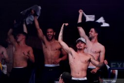 Leeds United kembali ke Liga Premier setelah absen 16 tahun