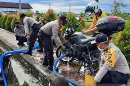 Keren, anggota Polsek di Nagan Raya modifikasi motor dinas jadi damkar