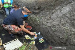 Bupati Gianyar bangun pengolahan sampah di Bedulu