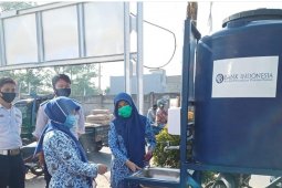 PD Pasar Kota  Tangerang terima wastafel portabel dari BI