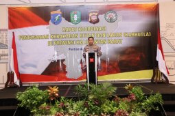 Kapolda Kalbar ingatkan perkebunan sawit juga ikut cegah Karhutla