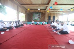 Bupati minta camat tetap terapkan protokol kesehatan