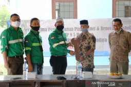 SMPN 5 Meureubo Aceh Barat terima bantuan renovasi Mushalla dari PT Mifa Bersaudara