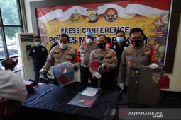 Polres Bekasi ringkus dua pembobol 15 brankas perusahaan