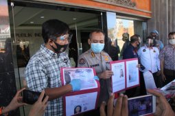 Buronan interpol produksi film porno untuk "hidup" di Bali