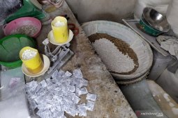 Polda Jabar: Rumah pabrik obat keras di Bandung beroperasi sejak 2013