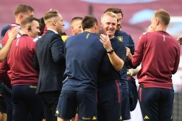 Bos Villa sebut hindari degradasi lebih menggembirakan ketimbang promosi