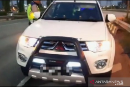 Pakar ingatkan bahaya strobo ilegal terhadap keselamatan berkendara