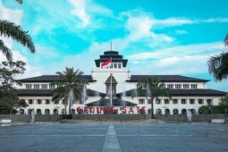 Seluruh pegawai di Gedung Sate WFH hingga 14 Agustus