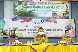 Wakil Bupati Pringsewu hadiri acara orientasi pendampingan perawatan jangka panjang bagi lansia