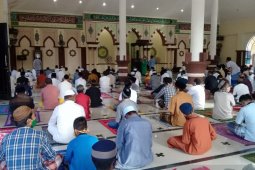 Bupati Gorontalo Utara bersyukur protokol kesehatan ditaati saat Shalat Idul Adha