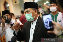 Wali Kota Bandung minta warga tak saling pinjam alat dalam penyembelihan hewan kurban