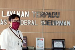 Akademisi: Dampingi anak bermain agar betah di rumah