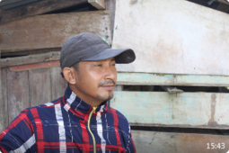 Wawan warga Beringin Rayo mengenang kebersamaan dengan Serda Riswanto