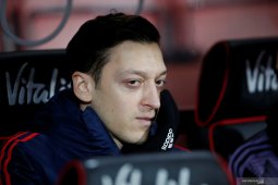 Fenerbahce umumkan transfer  Mesut Ozil dari Arsenal