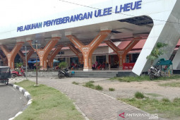 Cuaca buruk, Kapal penyeberangan Ulee Lheue batal berangkat