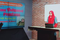 Pelajar SD-SMP di Surabaya dapat fasilitas pembelajaran melalui televisi