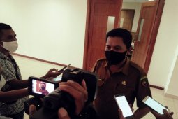 Empat ASN Sekretariat DPRD Maluku jalani swab