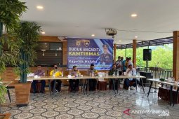 Bupati Mukti harapkan generasi muda SBT jadi anggota Polri