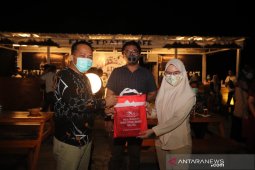 Bupati lepas belasan dokter internship diujung pengabdian