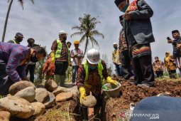 Wali Kota Padangsidimpuan hadirkan rumah produksi olahan salak
