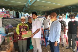 Fraksi Gerindra bantu warga korban kebakaran di Cempaka