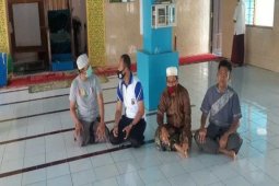 Ingatkan protokol kesehatan pengurus masjid